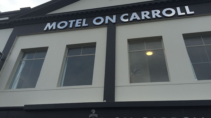Motel On Carroll