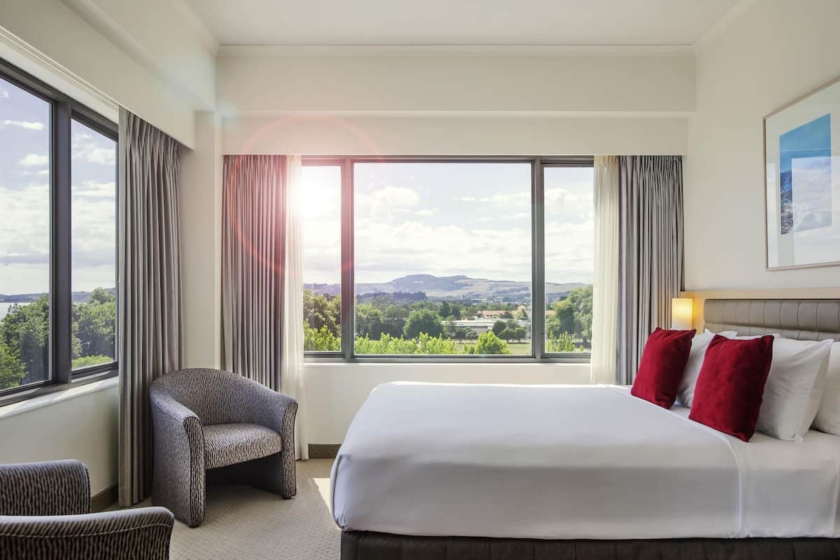 Junior Suite, 1 King Bed, Lake View | Hypo-allergenic bedding, minibar, in-room safe, desk
