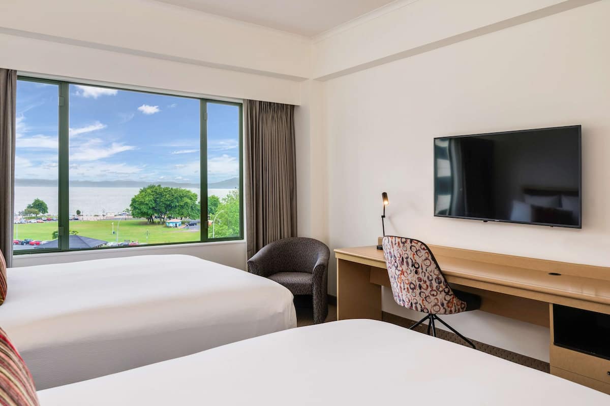 Twin Room, 2 Queen Beds, Lake View | 1 bedroom, hypo-allergenic bedding, minibar, in-room safe