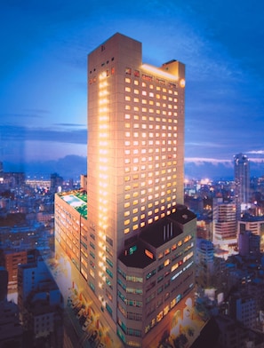 Exterior - Howard Plaza Hotel Kaohsiung (Kaohsiung)