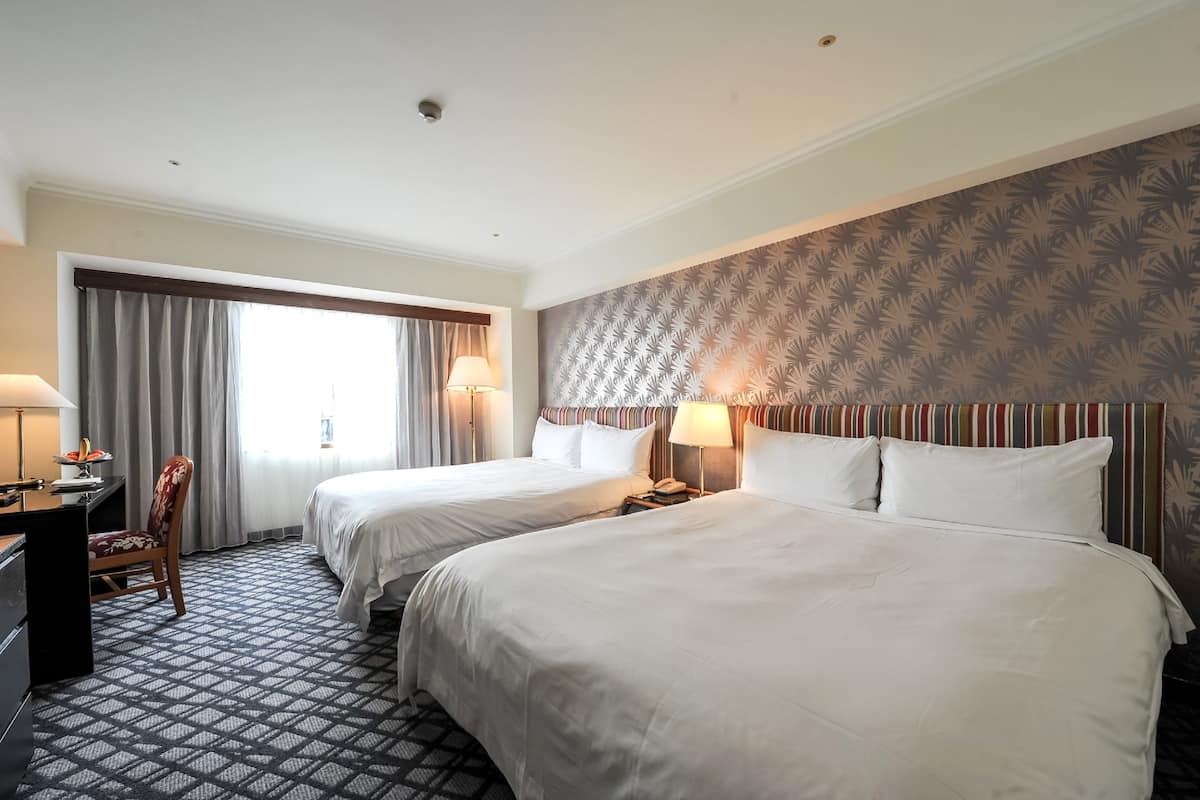 Deluxe Family Room | 1 bedroom, Egyptian cotton sheets, premium bedding, down duvets