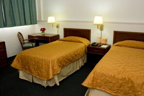 In-room safe, desk, iron/ironing board, free WiFi