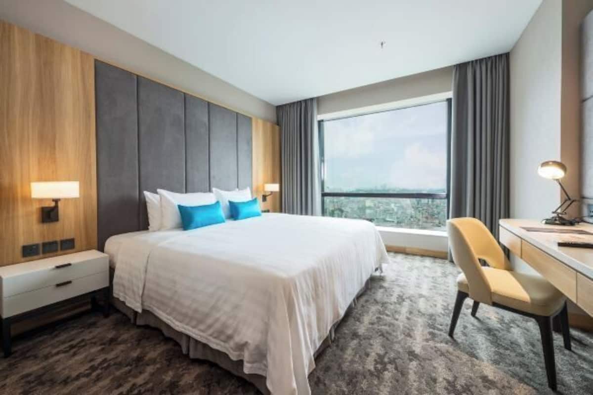 1 bedroom, minibar, in-room safe, individually decorated