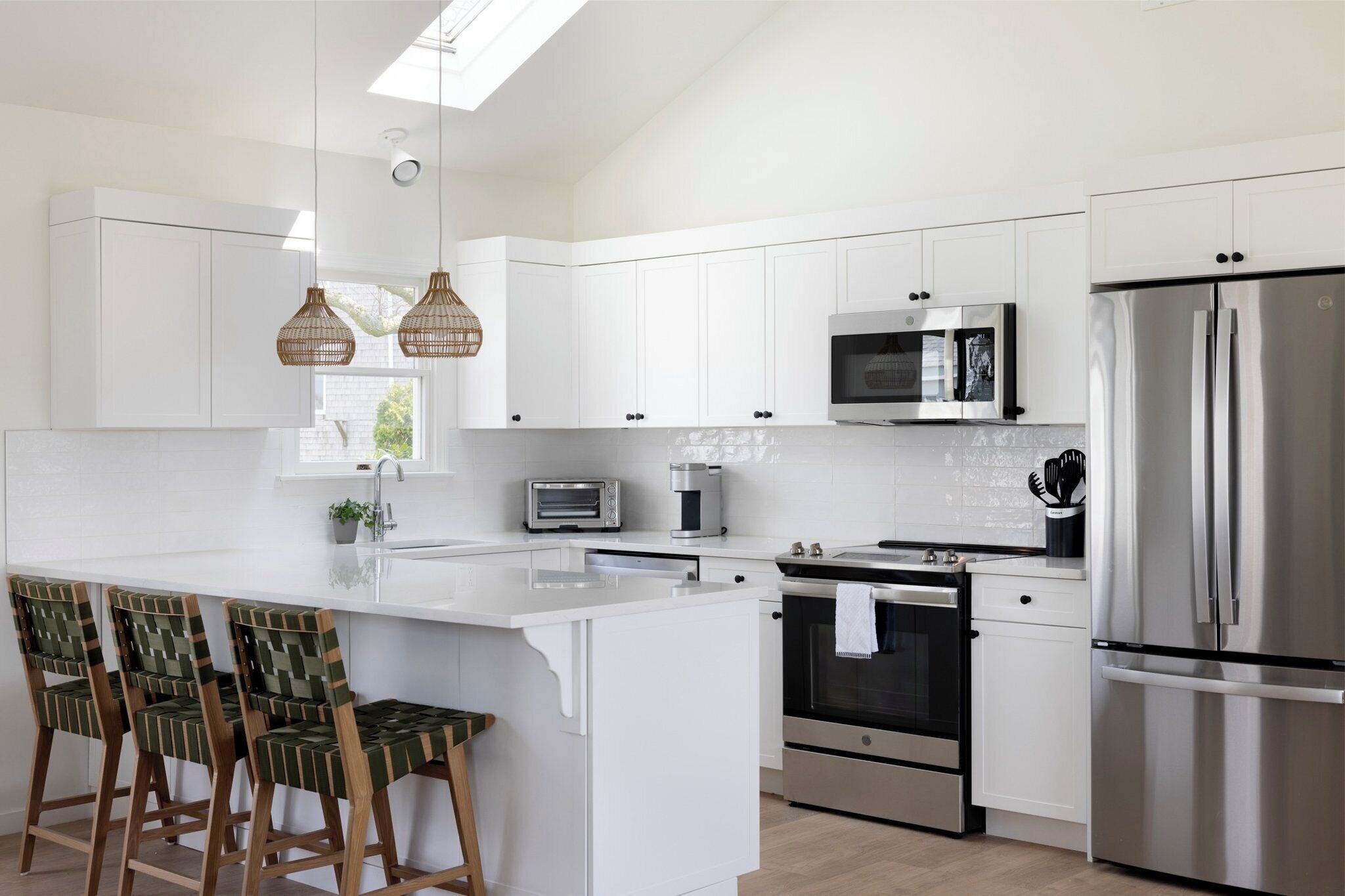 cottage, 4 bedrooms, 2 bathrooms | in-room safe, desk, laptop workspace, blackout curtains