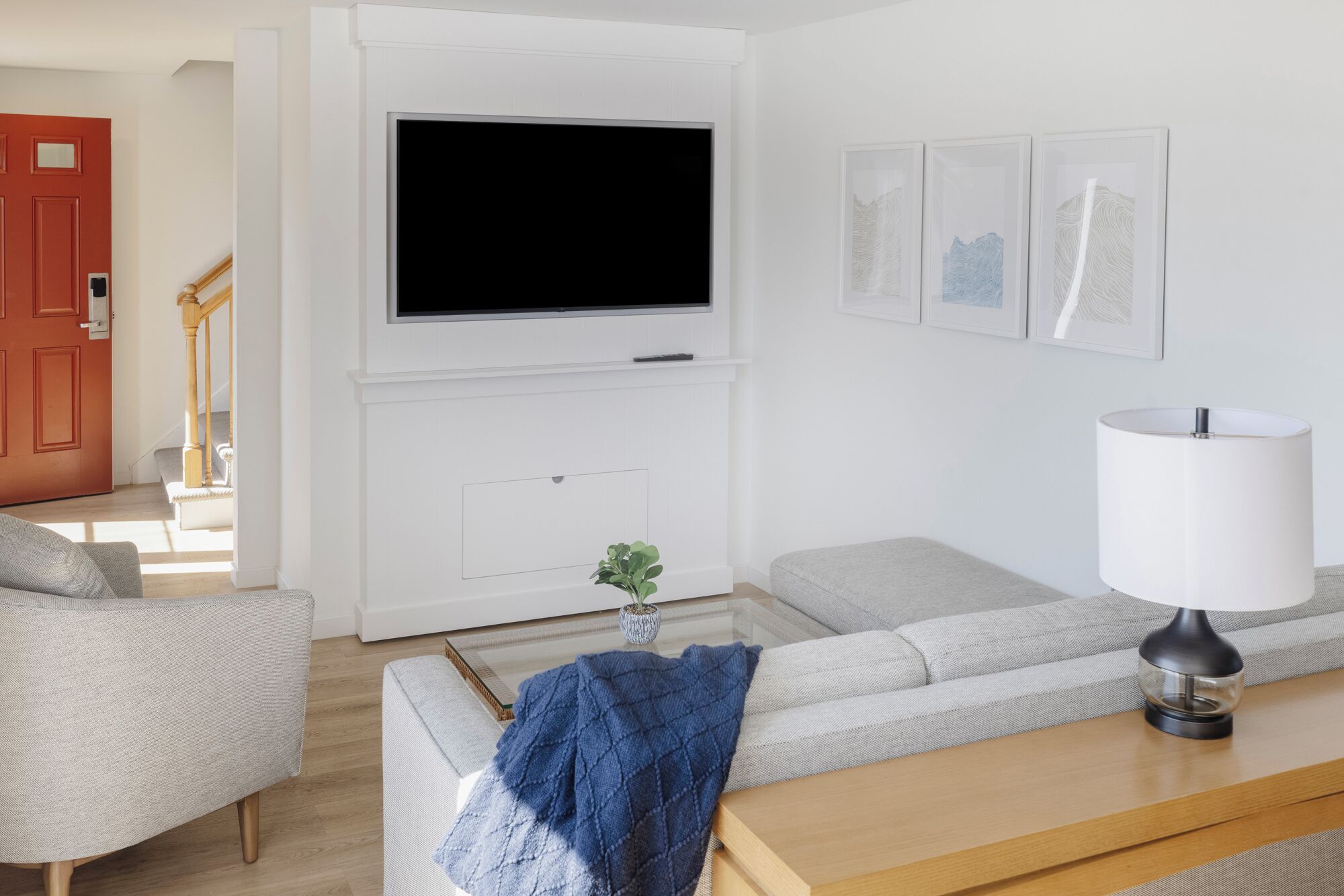 townhome, 3 bedrooms, 2 bathrooms | living area | flat-screen tv, ping pong