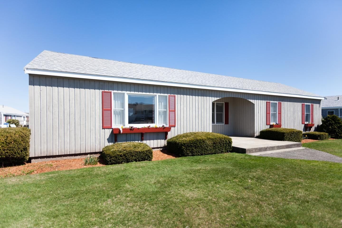 cottage, 4 bedrooms, 2 bathrooms | in-room safe, desk, laptop workspace, blackout curtains