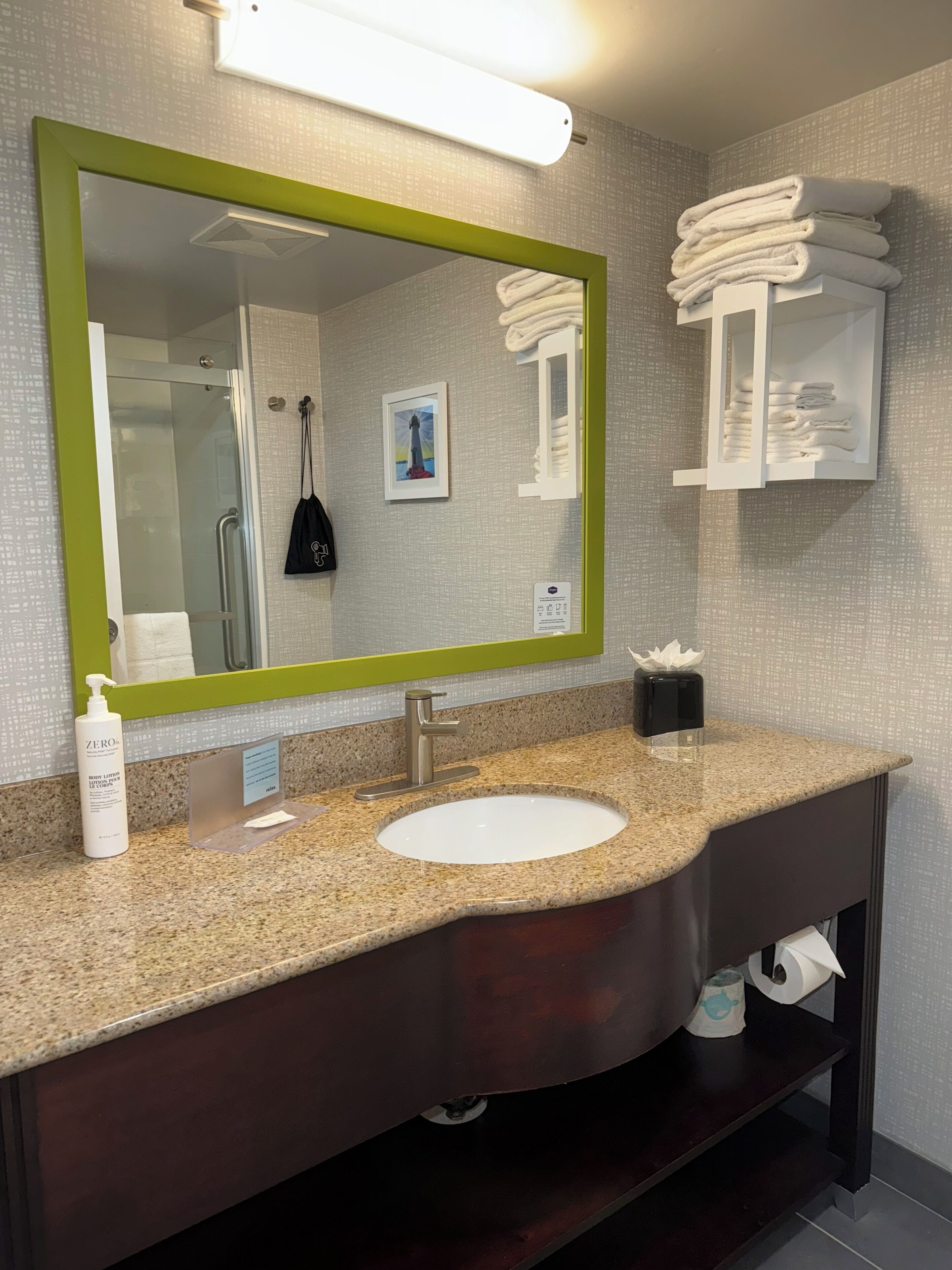 combined shower/bathtub, free toiletries, hair dryer, towels