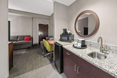 Hampton Inn by Hilton New Bedford/Fairhaven