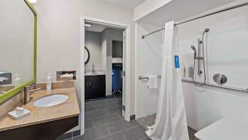 Suite, 1 King Bed, Accessible, Non Smoking | Bathroom shower