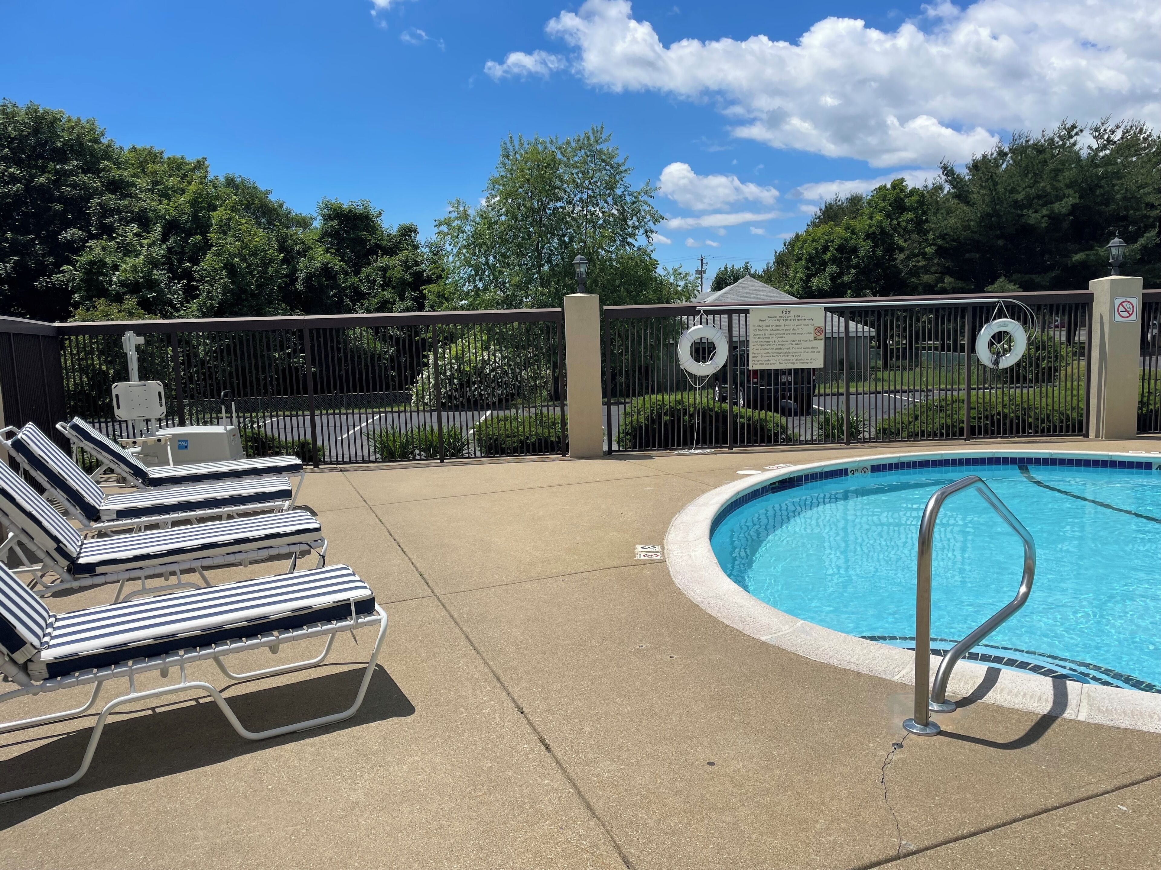 seasonal outdoor pool