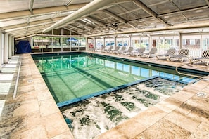 Indoor spabad