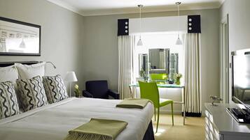 Premium bedding, desk, iron/ironing board, free cribs/infant beds