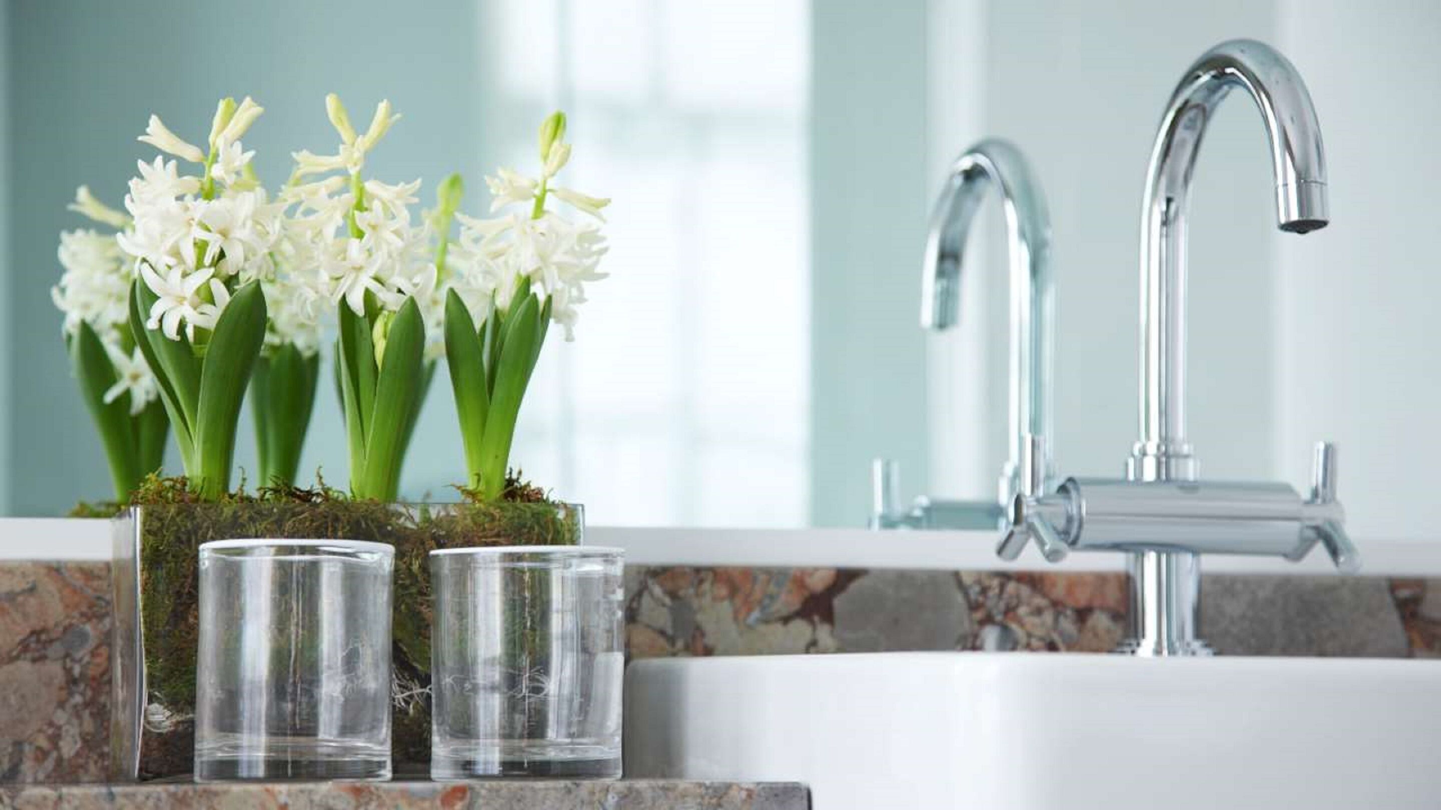 shower, free toiletries, hair dryer, bathrobes