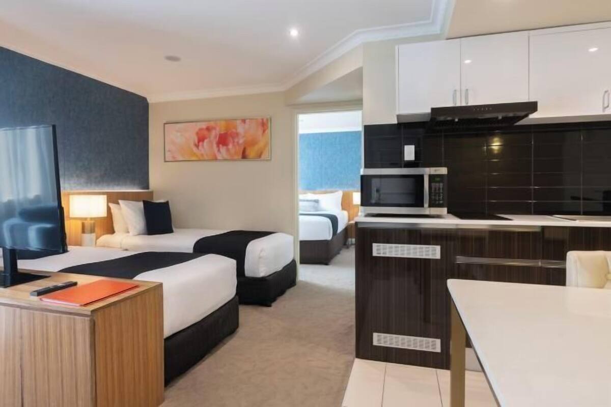 Premium bedding, pillowtop beds, in-room safe, desk