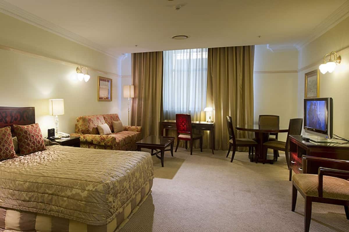 Deluxe-Zimmer | 1 Schlafzimmer, hochwertige Bettwaren, Pillowtop-Betten, Minibar