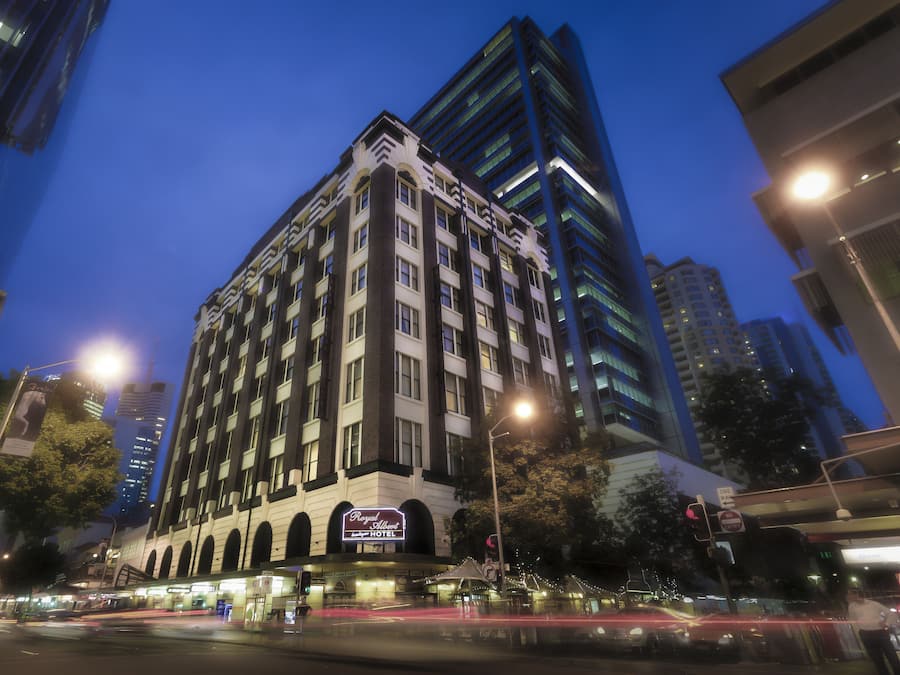 Fachada del alojamiento - Noche