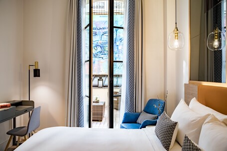 Renaissance Paris Vendome Hotel - Image 4
