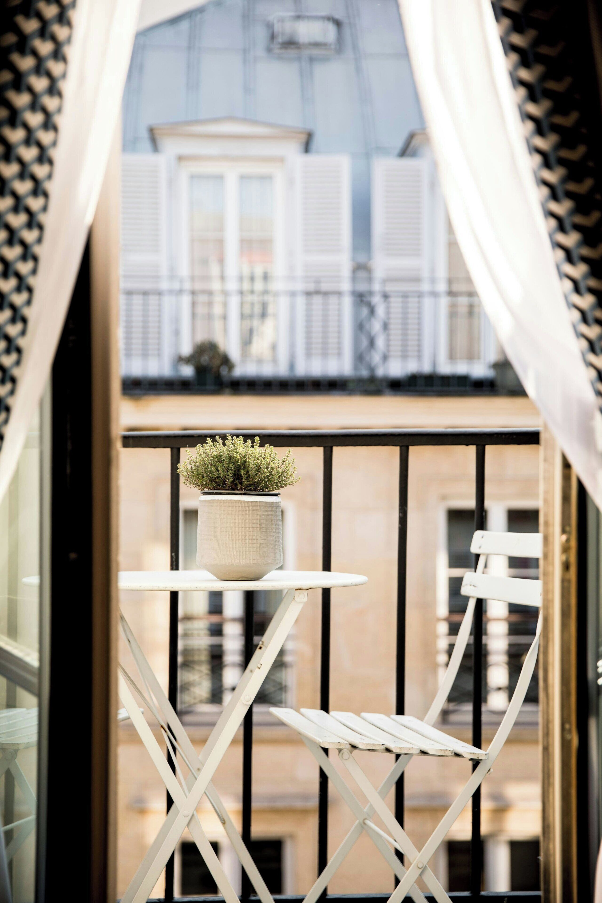 room, 1 queen bed, non smoking (balcony) | 1 bedroom, premium bedding, in-room safe, desk