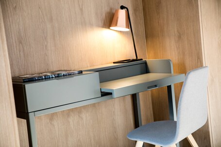 Renaissance Paris Vendome Hotel - Image 37