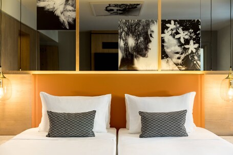 Renaissance Paris Vendome Hotel - Image 62