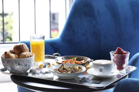 Renaissance Paris Vendome Hotel - Image 31