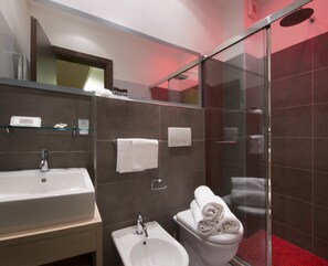 Classic Triple Room | Minibar, in-room safe, individually decorated, individually furnished - ACasaMia WelcHome Hotel (Rimini)