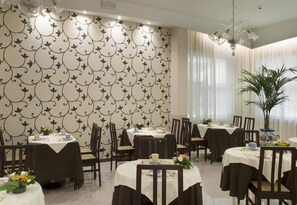 Dining - ACasaMia WelcHome Hotel (Rimini)