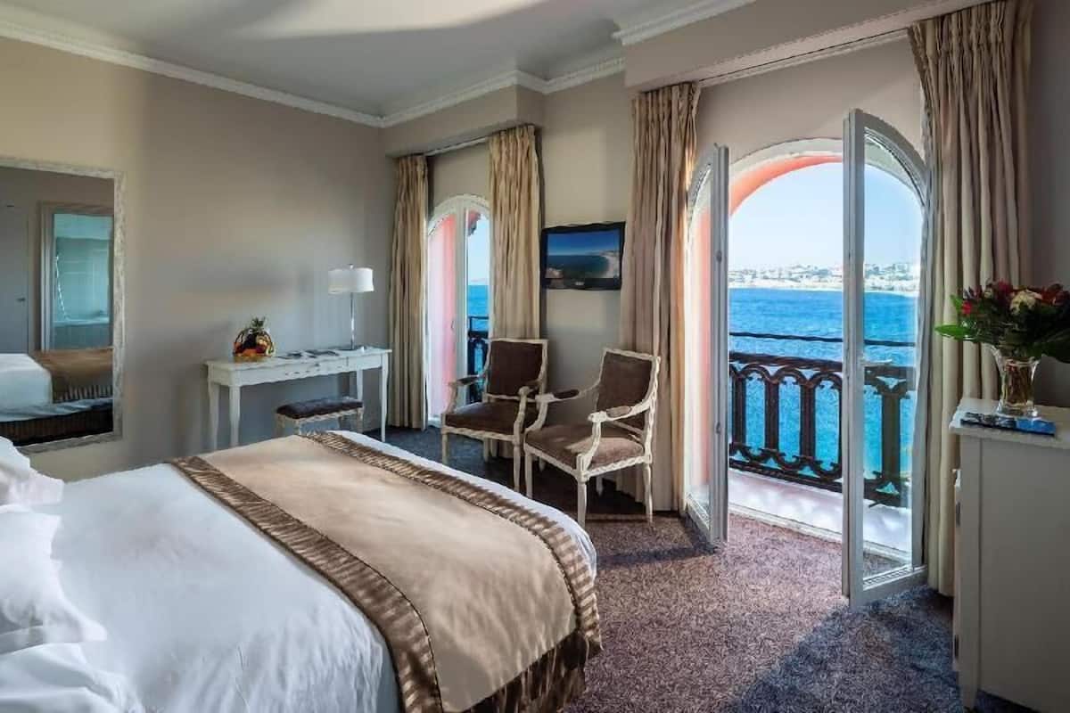 1 bedroom, Select Comfort beds, minibar, in-room safe