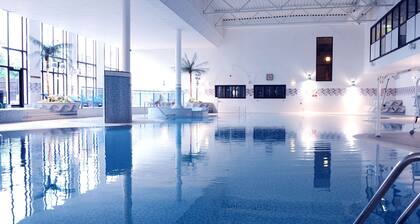 Village Hotel Manchester Hyde