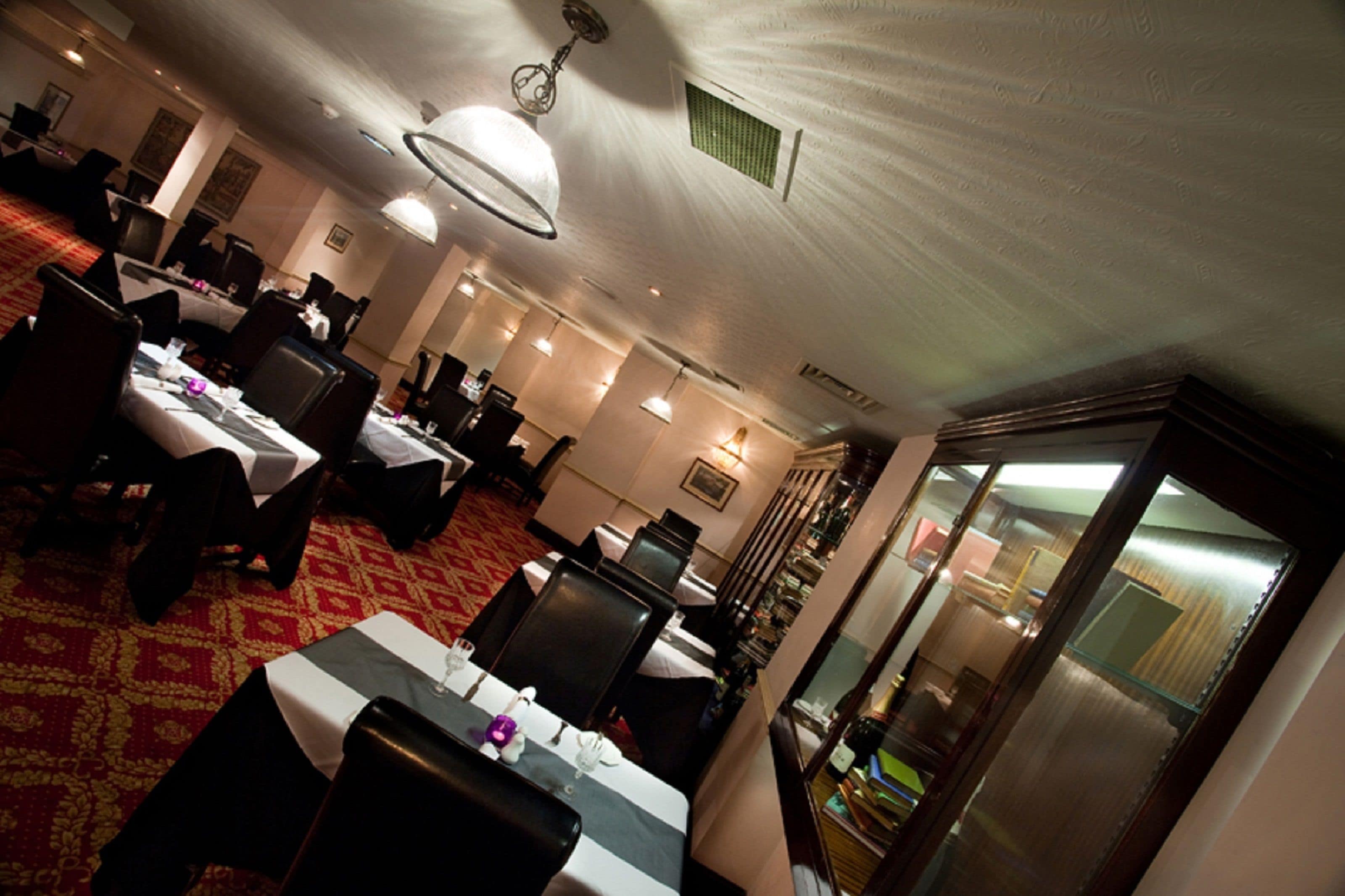 每日付費供應吃到飽早餐