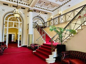 Building design - Britannia Adelphi Hotel (Liverpool)