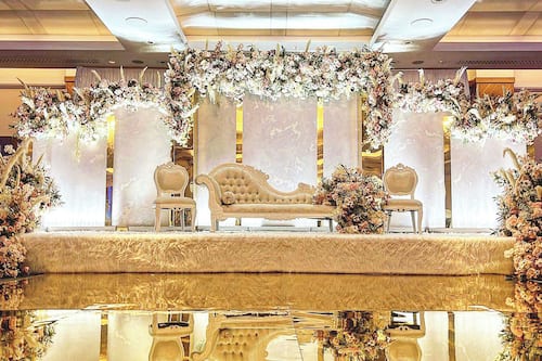 Indoor wedding