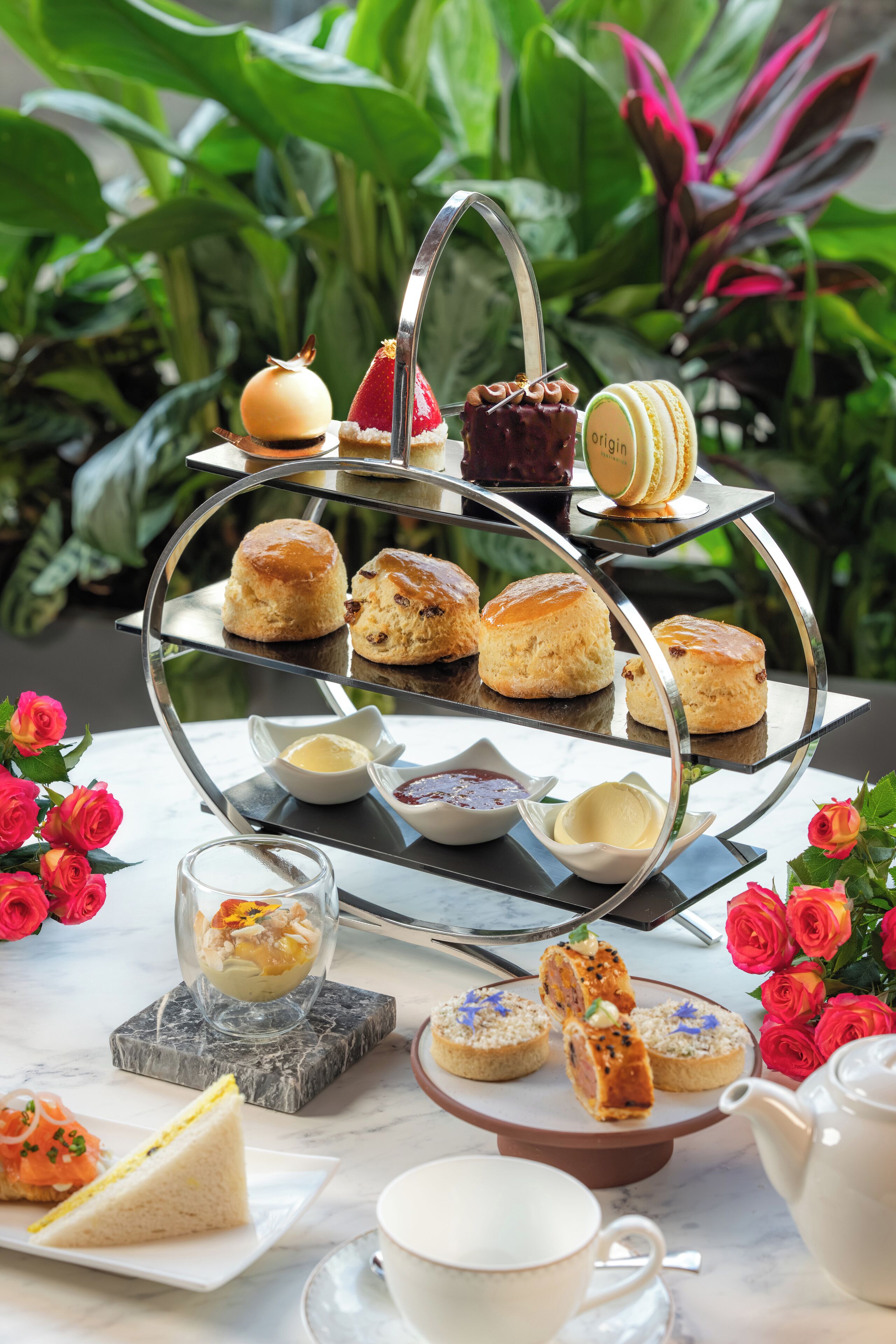 Photo - Royal Garden Hotel
