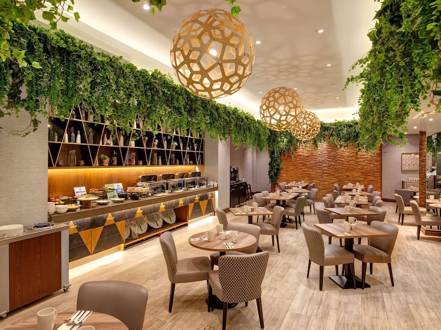 Breakfast, lunch, dinner served; garden views