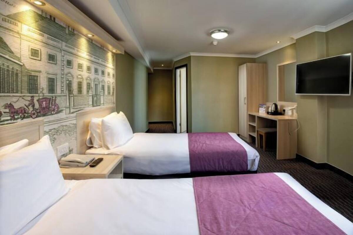 Desk, free WiFi, bed sheets