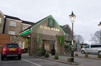Tong Park Hotel