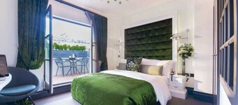 The Exhibitionist Hotel