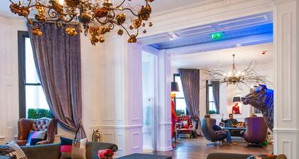 The Exhibitionist Hotel