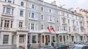 Fachada de la propiedad