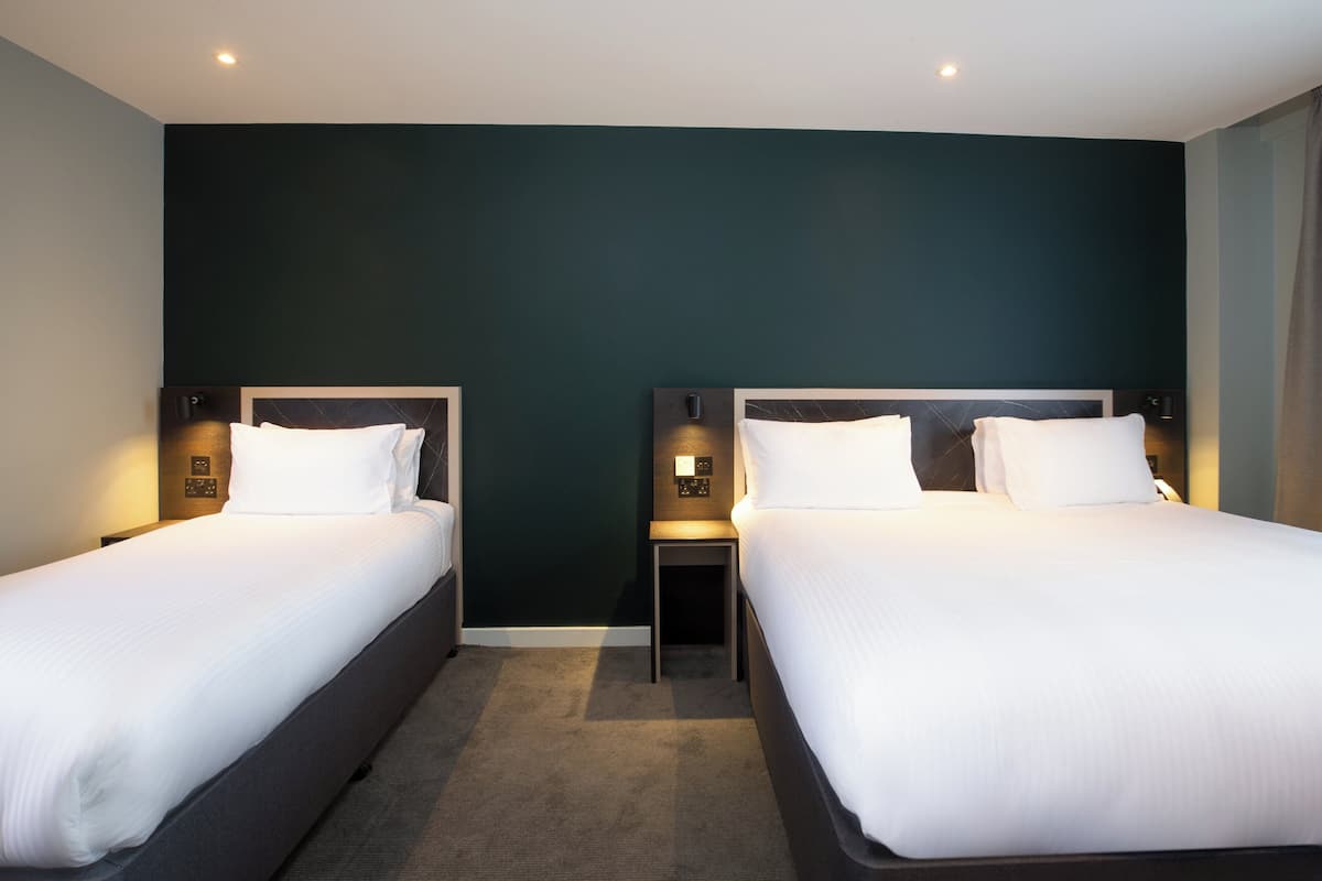 Chambre Familiale