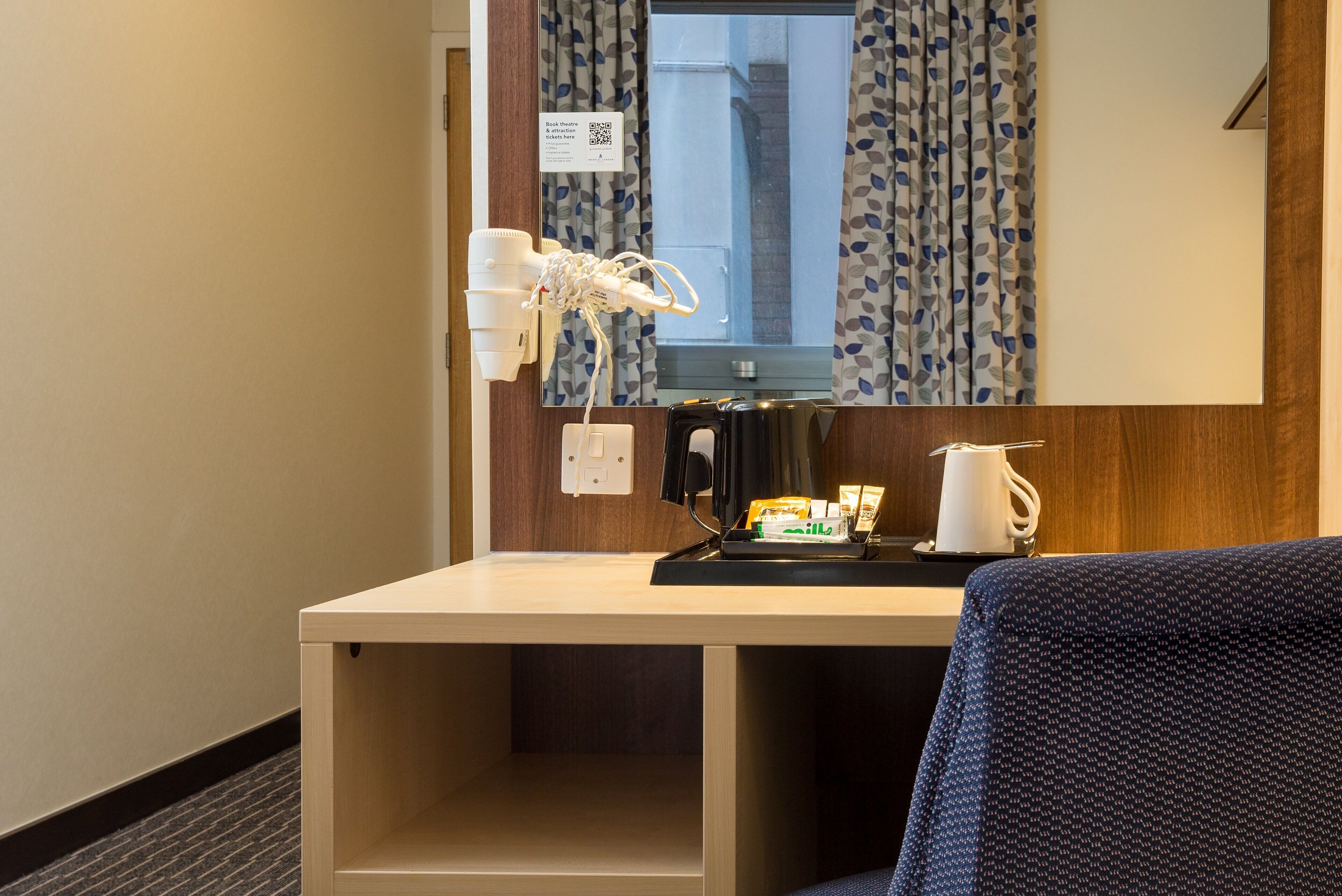 Foto - City Sleeper at Royal National Hotel