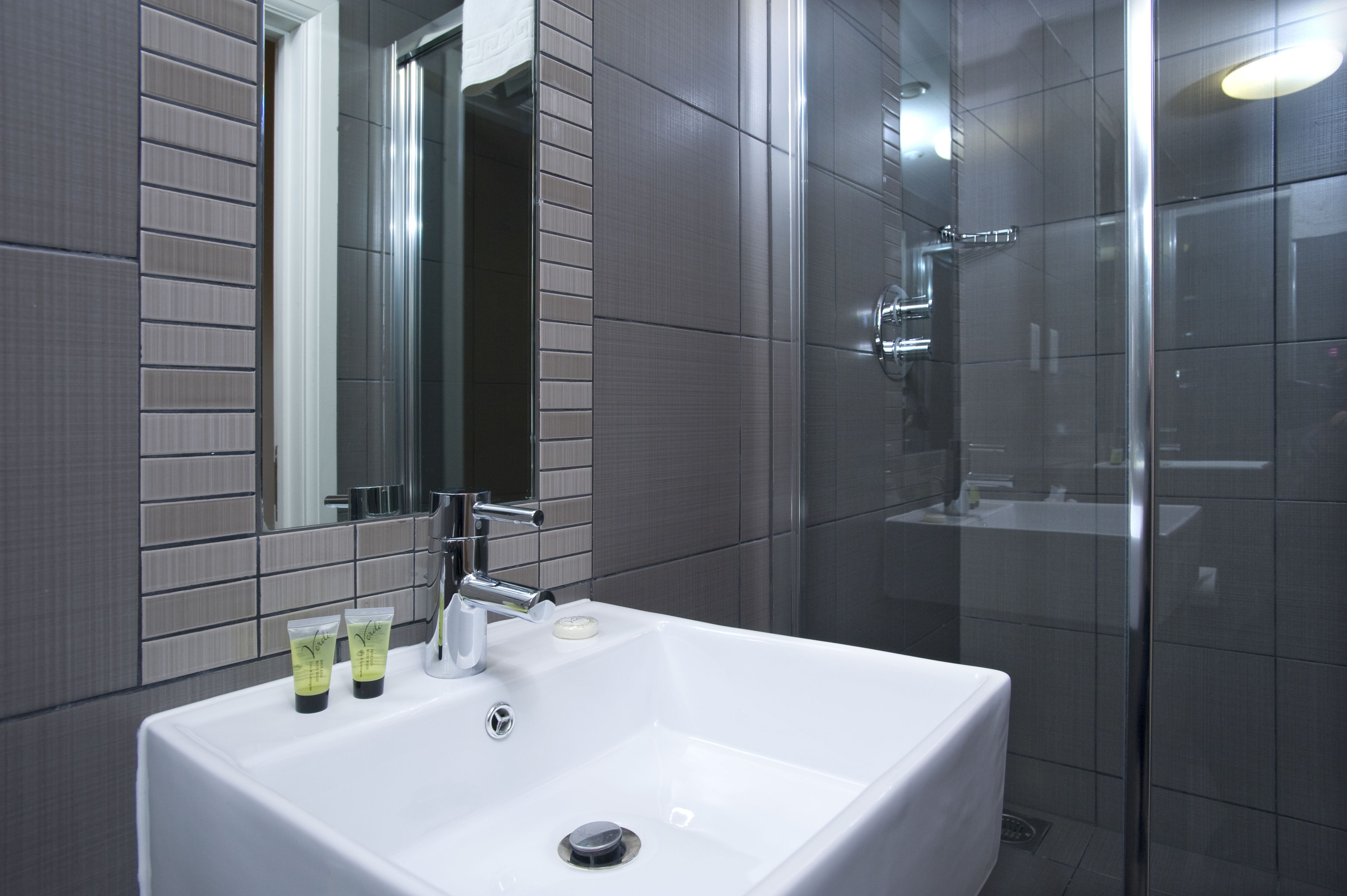 Shower, free toiletries, hair dryer, towels