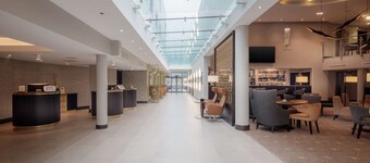 DoubleTree by Hilton London Heathrow Airport