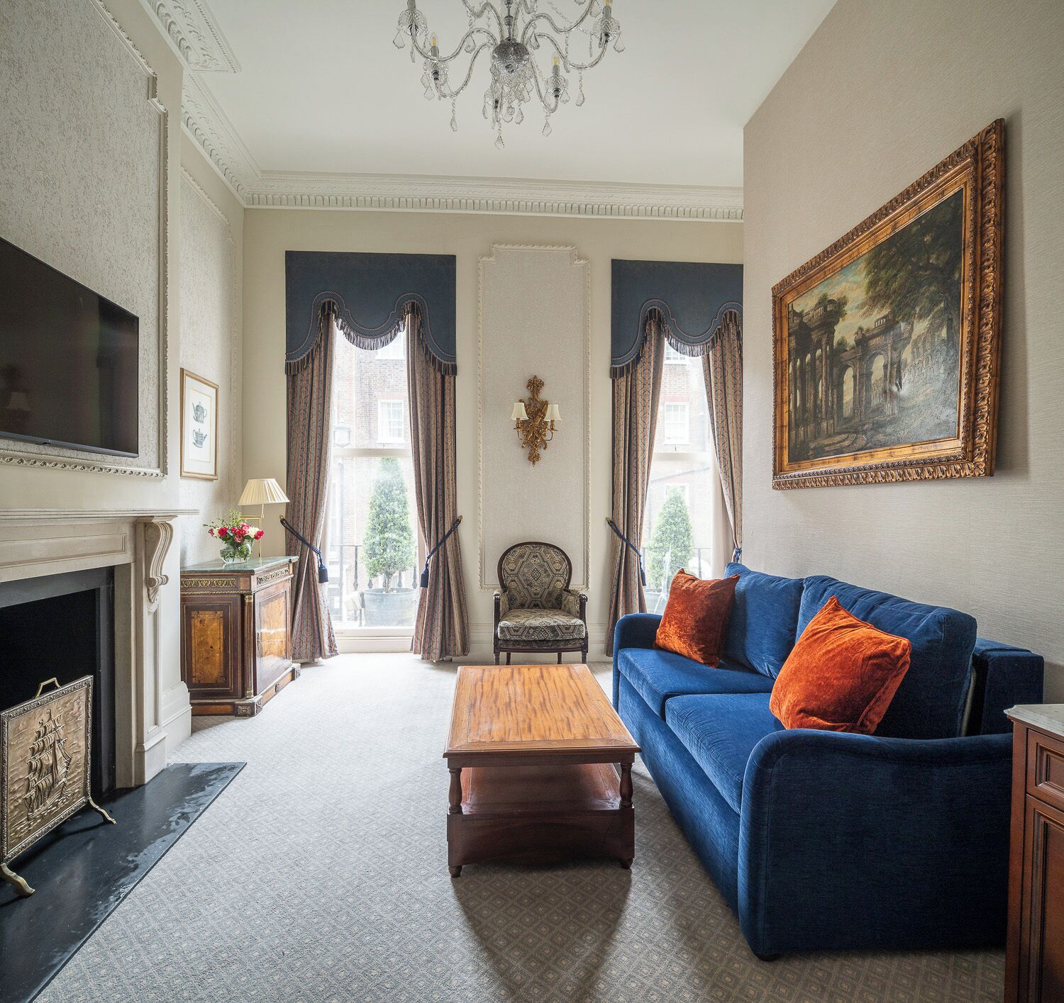 superior 1 bedroom suite | living area | 32-inch tv with cable channels