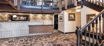 Holland America Skagway Inn