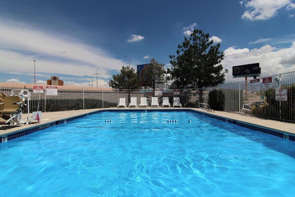 Seasonal outdoor pool
