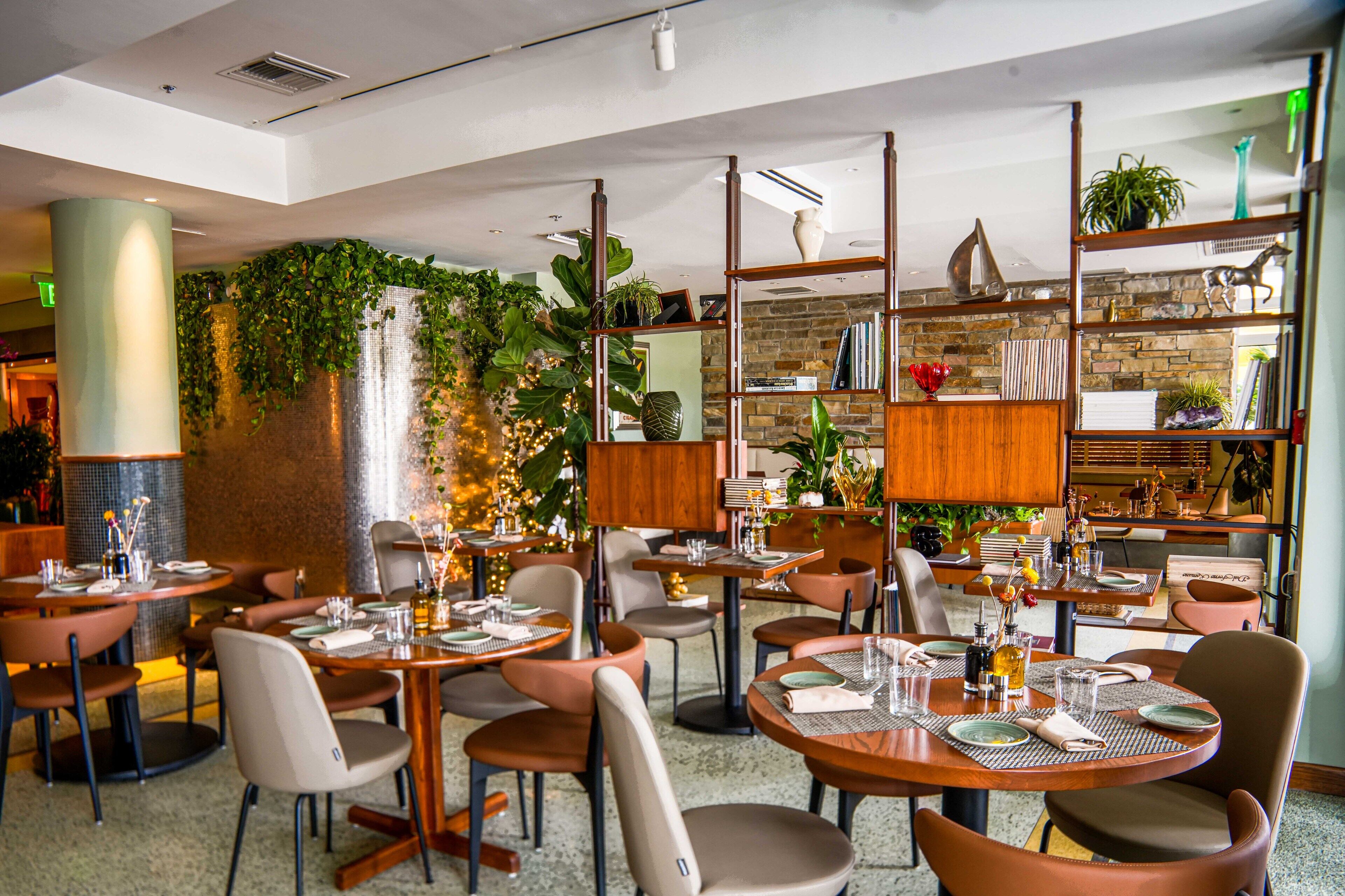 breakfast, lunch, dinner served; international cuisine, beach views