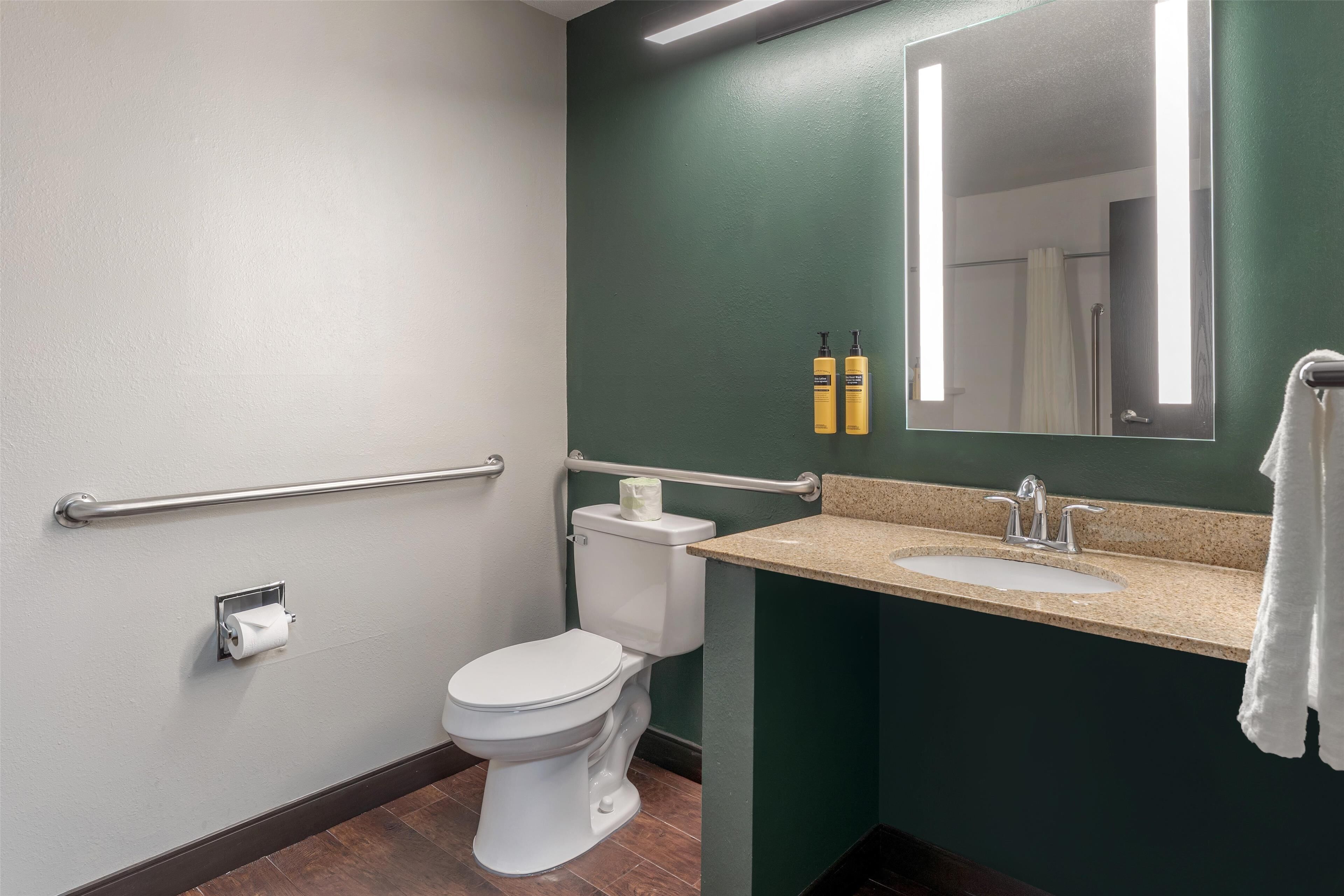 standard room, 2 double beds, accessible, refrigerator & microwave (walk-in shower) | bathroom | deep-soaking bathtub, free toiletries, hair dryer, towels