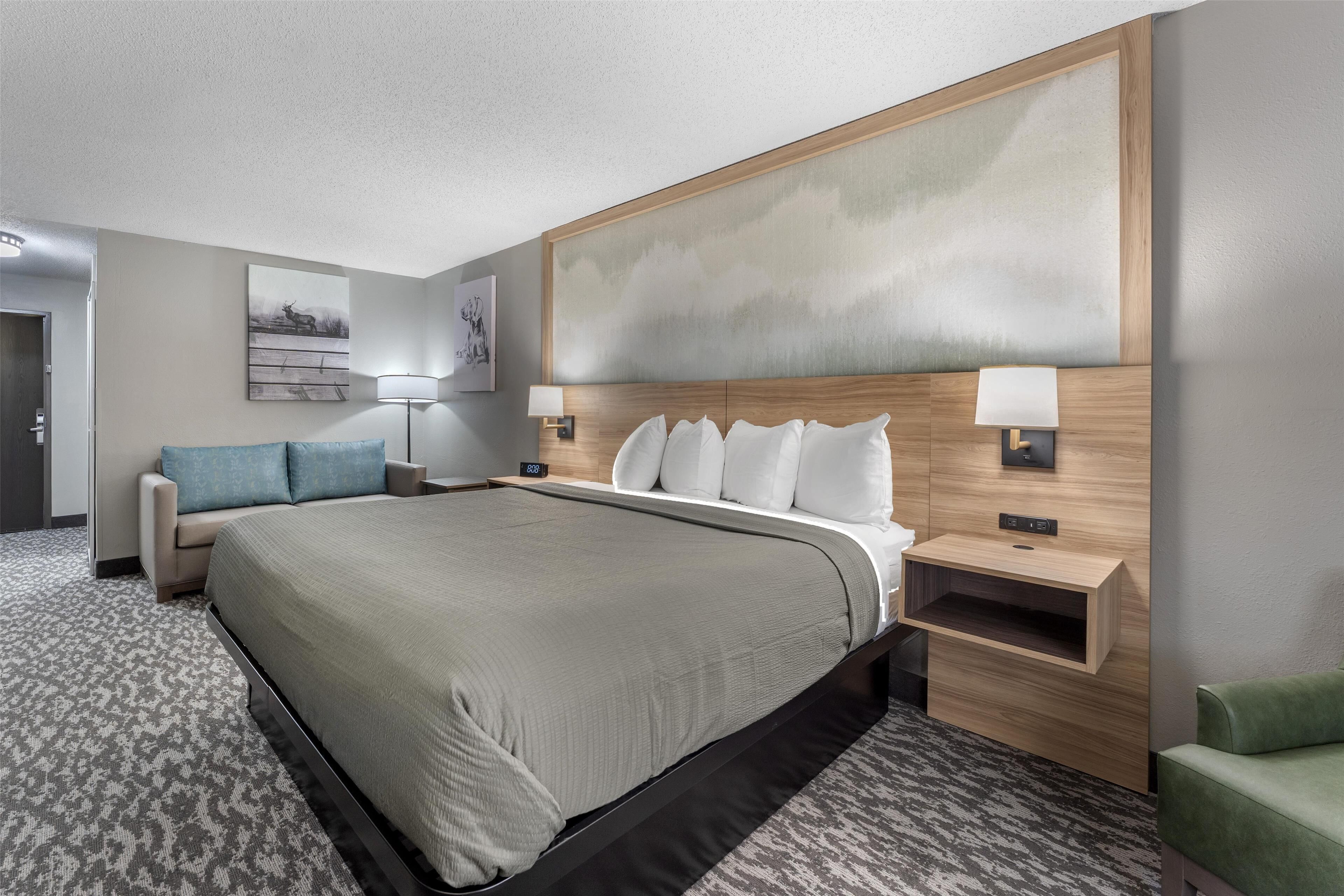 1 bedroom, in-room safe, desk, laptop workspace