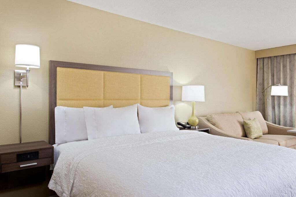 In-room safe, free cribs/infant beds, free WiFi, bed sheets